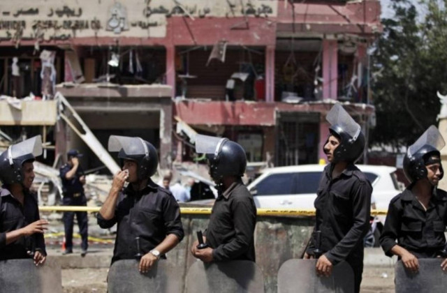 Ολονύκτιες μάχες στα περίχωρα του Καΐρου