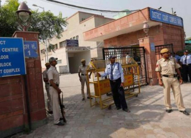 Τρεις συλλήψεις για το «έγκλημα τιμής» στην Ινδία