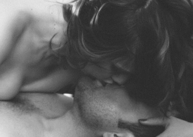 Αυτά είναι τα 5 πιο καυτά είδη φιλιού που πρέπει να δοκιμάσετε!