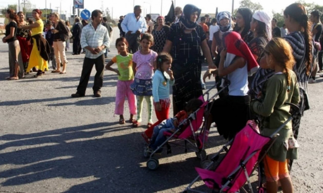 Δράμα: Δωρεάν σχολικά είδη σε μαθητές Ρομά!