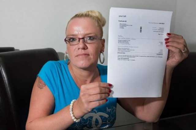 Απίστευτο: Πλήρωσε 28.000 ευρώ στο λογαριασμό κινητού επειδή....