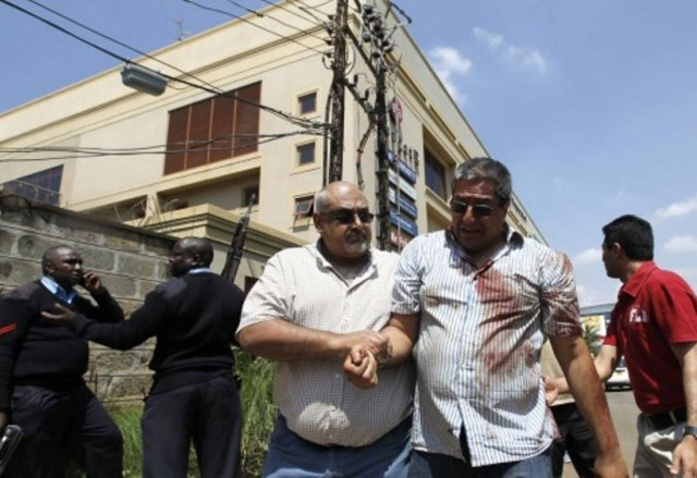 Ανεβαίνει δραματικά ο απολογισμός του μακελειού στην Κένυα