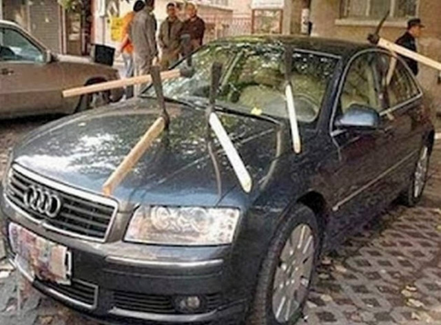 Δείτε πώς εκδικήθηκαν τους συντρόφους τους που τους απάτησαν!