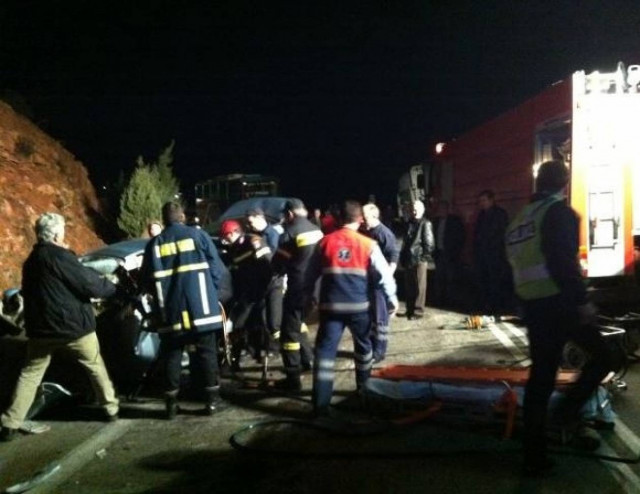 Κρήτη: Τροχαίο με εγκλωβισμένη οδηγό στο Καστέλι