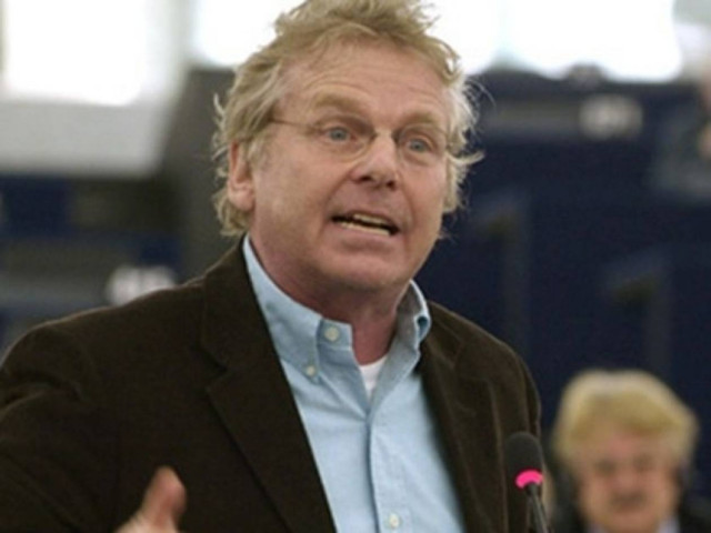 Κον Μπεντίτ:Να σταματήσουμε να έχουμε το μυαλό κολλημένο στη Μέρκελ