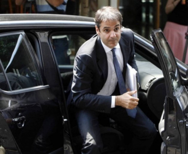 Ραντεβού Μητσοτάκη – τρόικας για τη διαθεσιμότητα