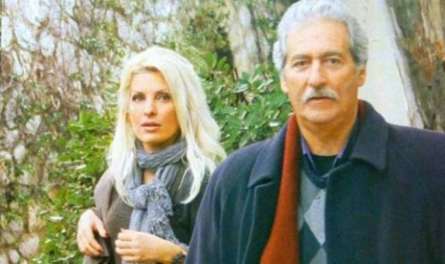 Ελένη Μενεγάκη: Οργή και θλίψη για το λάθος με τον πατέρα της!