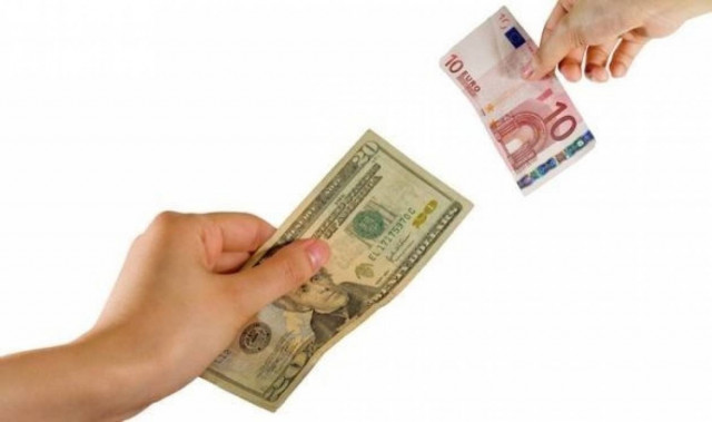 Το ευρώ σημειώνει μικρή άνοδο 0,09% στα 1,3482 δολάρια