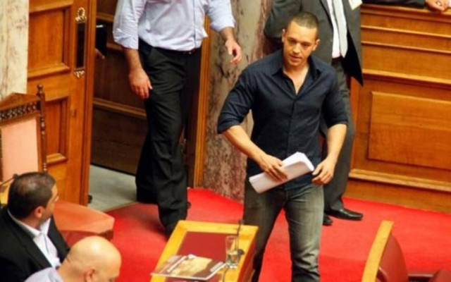 Κασιδιάρης: ΝΔ, ΠΑΣΟΚ και Αριστερά είναι εγκληματικές οργανώσεις