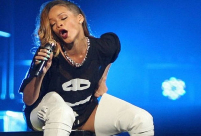 Φιάσκο η συναυλία της Rihanna στη Σιγκαπούρη: Έφυγε το κοινό!