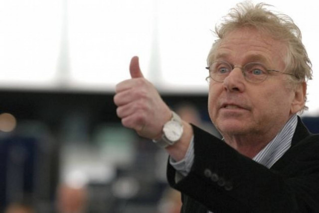 Κον Μπεντίτ: Διορθώστε τα λάθη σας απέναντι στην Ελλάδα