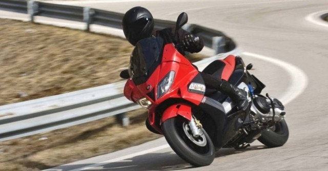 Gilera Nexus 500: Αντί μοτοσικλέτας