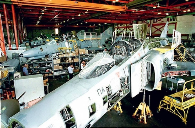 Τι ζητάει η ελληνική πλευρά  από την τρόικα, για τα ΕΑΣ