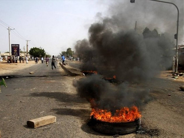 Αιματηρές συγκρούσεις διαδηλωτών και αστυνομίας στο Σουδάν