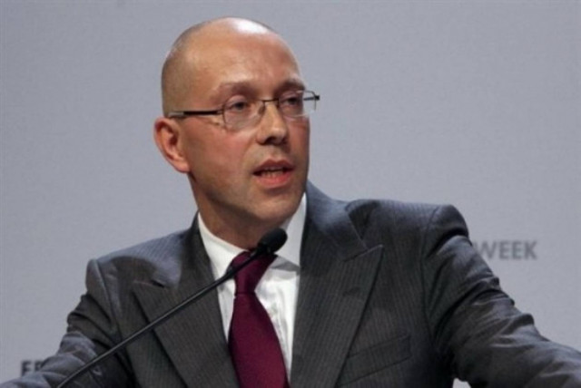 Άσμουσεν: Πολύ νωρίς ώστε η ΕΚΤ να τερματίσει το πρόγραμμα στήριξης