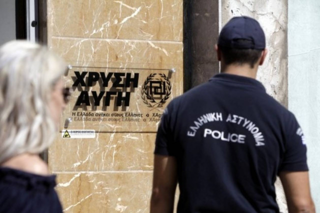 Κρήτη: Έφοδος στα γραφεία της Χρυσής Αυγής