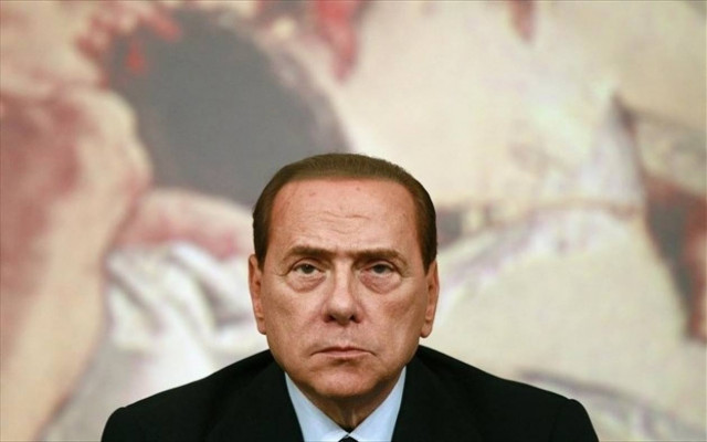 Στα πρόθυρα κυβερνητικής κρίσης η Ιταλία λόγω Μπερλουσκόνι