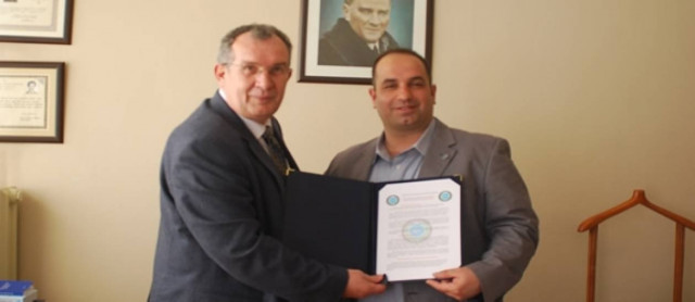 Δίγλωσσα μειονοτικά νηπιαγωγεία ζητούν οι Μουσουλμάνοι Θράκης