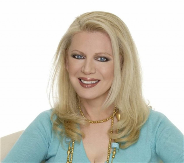 «Κεραυνοί» Ακρίτα για ΧΑ: «Στην μπουζού με την πρεζού» - Θεία Δίκη