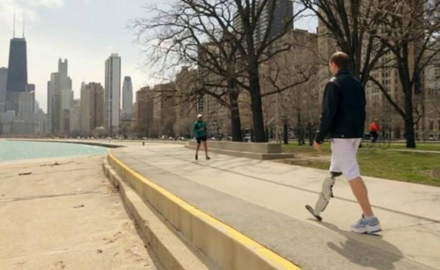 Επαναστατικό:Τεχνητό πόδι κινείται με τη δύναμη της σκέψης