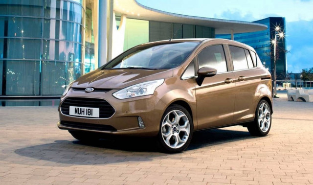 Η FORD προσαρμόζει την παραγωγή του B-MAX