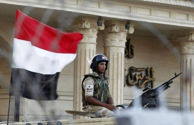 Αίγυπτος: Ένοπλοι σκότωσαν τρεις αστυνομικούς κι έναν πολίτη στο Σινά