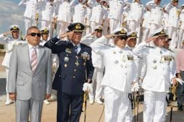 Ο Α/ΓΕΝ στις εκδηλώσεις Επετείου Ναυμαχίας Σαλαμίνας