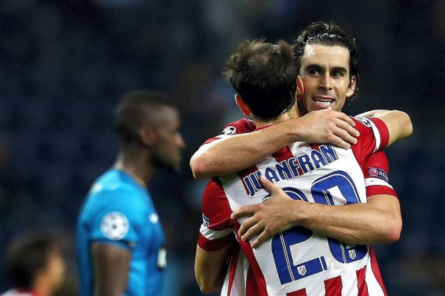 Τα φαβορί και η... Ζενίτ