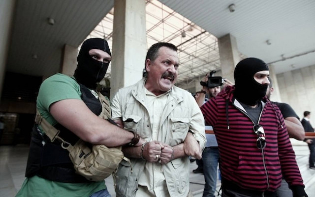 Δείτε τι βρήκαν μέσα στο σπίτι του Χρήστου Παππά (pics)