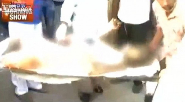 ΣΟΚ: Απήγαγαν και έκαψαν ζωντανό ένα 12χρονο αγόρι