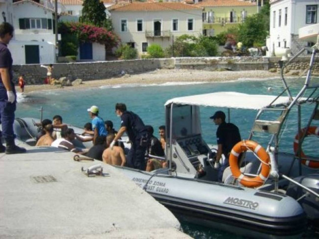 Μυτιλήνη: Στα χέρια των λιμενικών 51 παράνομοι αλλοδαποί