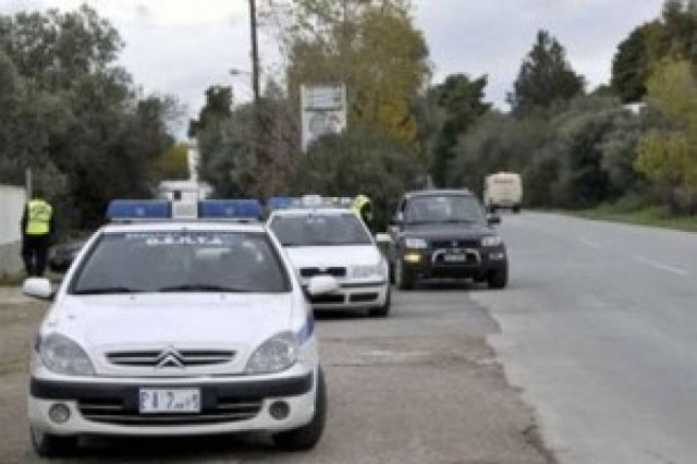 Απίστευτο: Ληστεία με... ρόπαλα στην Αμαλιάδα