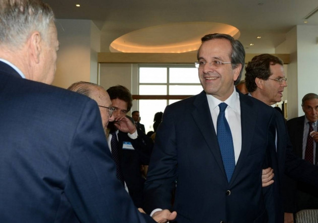 Διθυραμβικά σχόλια από το γερουσιαστή Μενέντεζ στον Αντώνη Σαμαρά