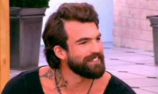 Δημήτρης Αλεξάνδρου: «Πονούσε η μέση μου κι έγινα μοντέλο»