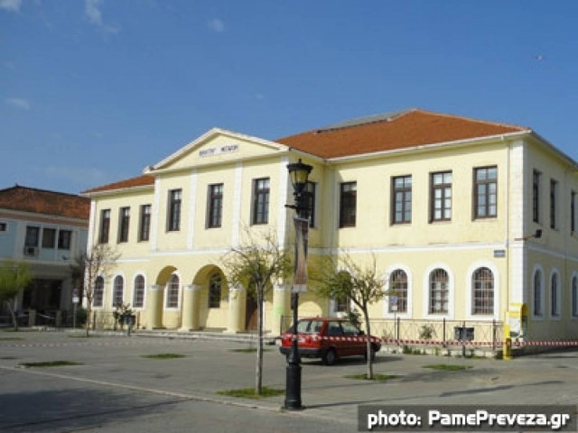 Πρέβεζα:«Ήθελα να πεθάνω» υποστήριξε ο πατέρας που σκότωσε τον γιο του