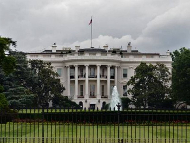 Παραισθήσεις είχε η γυναίκα που έχασε τη ζωή της στο Λευκό Οίκο