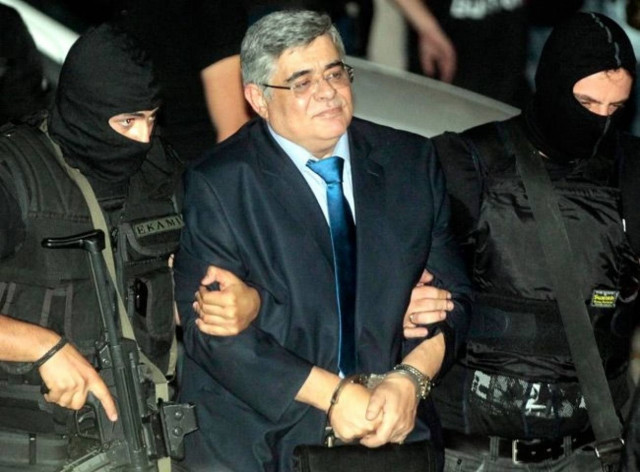 «Έριξε στον Καιάδα» το παρελθόν του για να γλιτώσει τη φυλακή