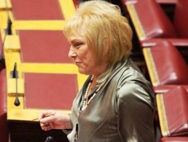 Πιπιλή: Πορτιέρηδες σε μπουζουκομάγαζα οι βουλευτές της Χ.Α.