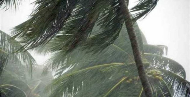 Σε ισχύ η προειδοποίηση για την τροπική καταιγίδα στις ΗΠΑ