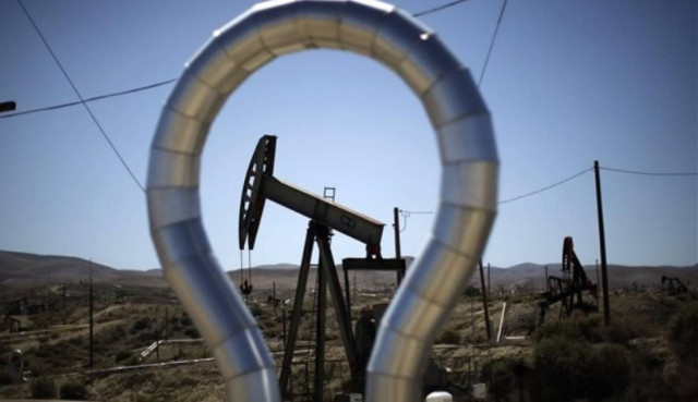 Πρωτιά των ΗΠΑ σε παραγωγή πετρελαίου και φυσικού αερίου