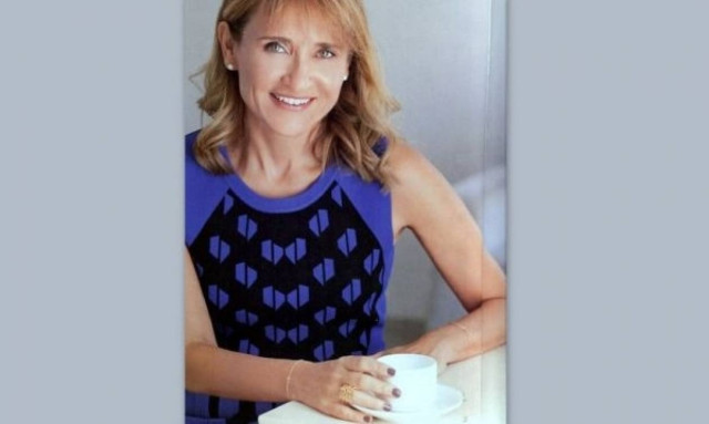 Μάρα Ζαχαρέα: «Πιστεύω πως υπήρξαν στιγμές που έλειψα στα παιδιά μου»