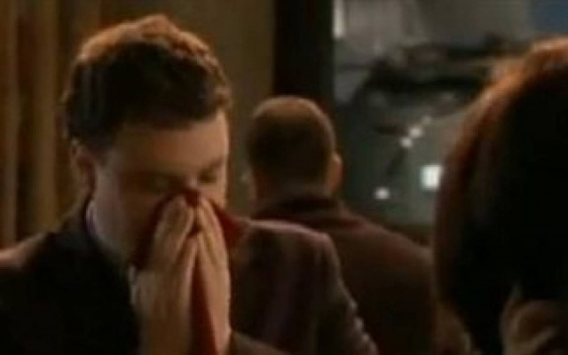 Βίντεο: Ο χειρότερος άνδρας να βγεις ραντεβού