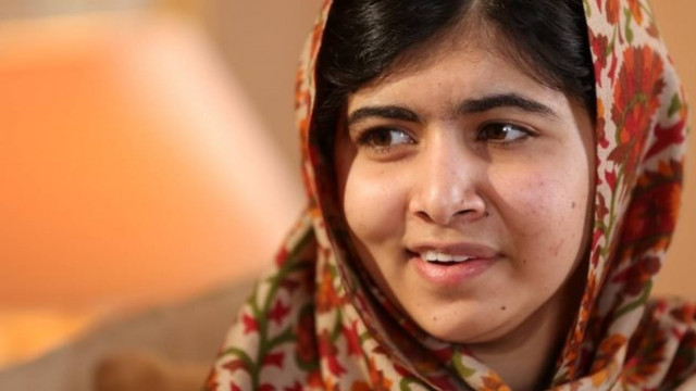 H 16χρονη Μαλάλα, θύμα των Ταλιμπάν, δίνει μαθήματα ήθους
