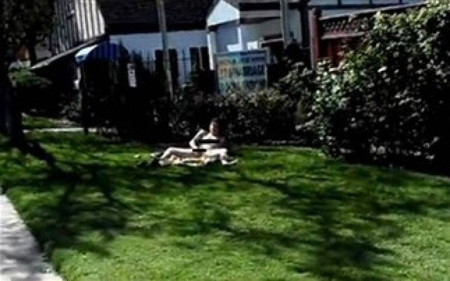 ΣΟΚ: Γύρισαν βίντεο πορνό μπροστά σε εκκλησία