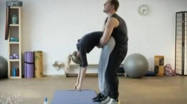 Τα τυχερά του επαγγέλματος-Η άσκηση που θα ζήλευαν πολλοί άνδρες!