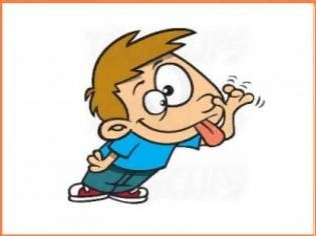 Ανέκδοτο: Δύο ξανθιές κάθονται στο κλαδί ενός δέντρου