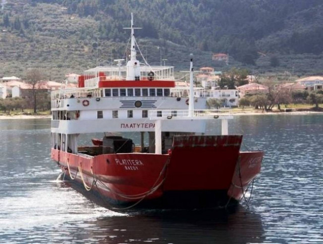 Μεταφορά σωτηρίας για 45χρονη από τη Θάσο