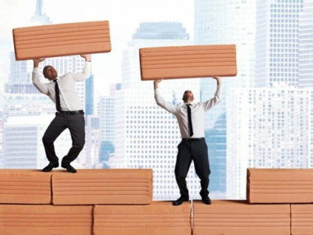 Οικοδομώντας το Μεγάλο Εγώ