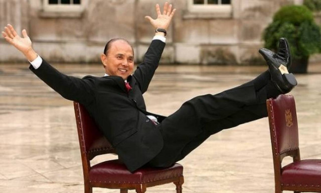 Ποια αποκαλεί τον Jimmy Choo τσαγκάρη;