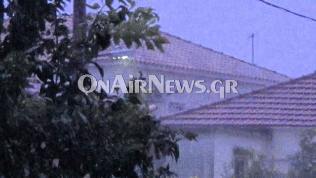 Μεσολόγγι: Πρωινή καταιγίδα - Πλημμύρισαν οι δρόμοι (vid)